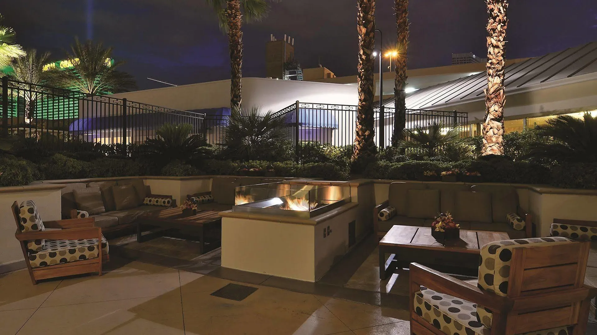 The Signature At Mgm Grand - All Suites Las Vegas