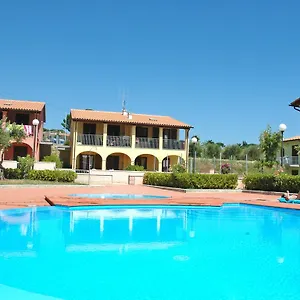 Appartamento Baia Fiorita